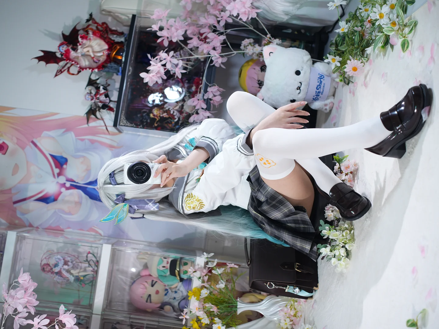 白栎Shirly - No.028 春日流萤 [130P,25V-7.23GB]01 tg@simisebaisi 【丝足阁】007.webp